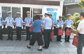 閑林政協(xié)主席來我閑林街道進(jìn)行“送清涼”慰問活動(dòng)