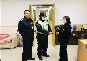 拾金不昧樹(shù)新風(fēng)系列—近期公司涌現(xiàn)8起拾金不昧好人好事