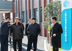 部隊(duì)離退休老領(lǐng)導(dǎo)一行蒞臨宗保公司參觀指導(dǎo)