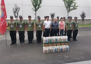 崇明區(qū)退役軍人事務局領導看望慰問宗保公司花博會退役軍人志愿者