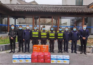 黃山市高新區(qū)管委會領導春節(jié)慰問宗保隊員